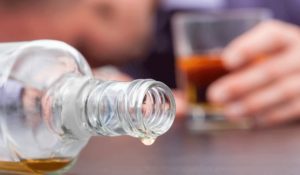 Произошел срыв алкоголика — Что делать?